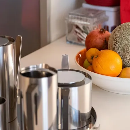 Hidalgo De Menezes Бари