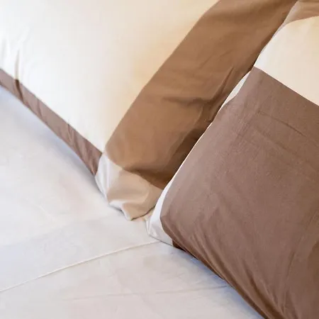 Hidalgo De Menezes Бари