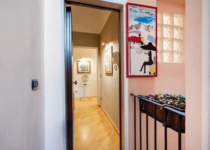 Hidalgo De Menezes Apartament *