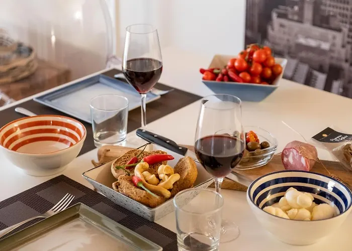 Hidalgo De Menezes Apartament *